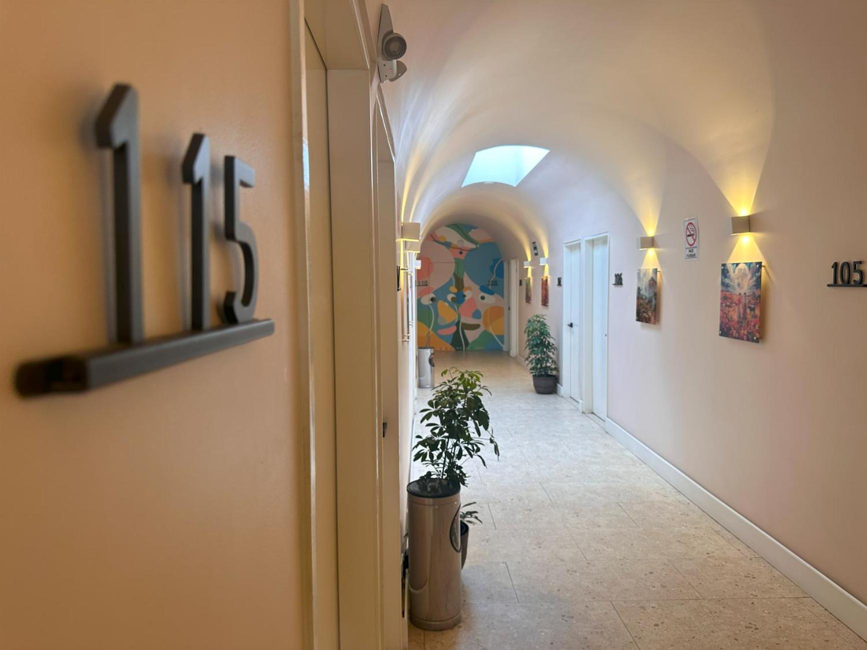 Intj Hotel Tijuana Ngoại thất bức ảnh